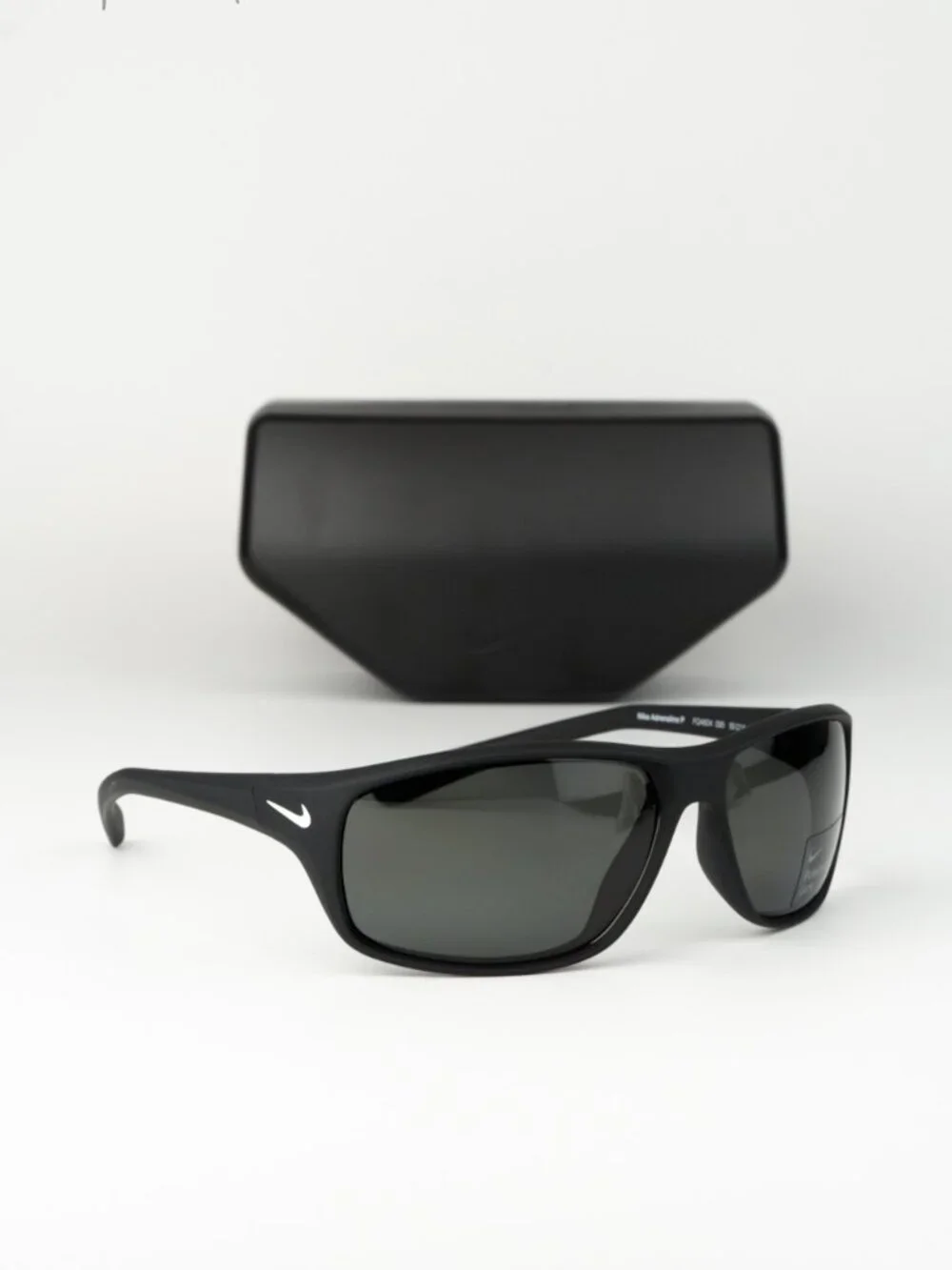 Nike Men Sunglasses Black Grey Polarized Wraparound ADRENALINE P FQ4604 095 NEW